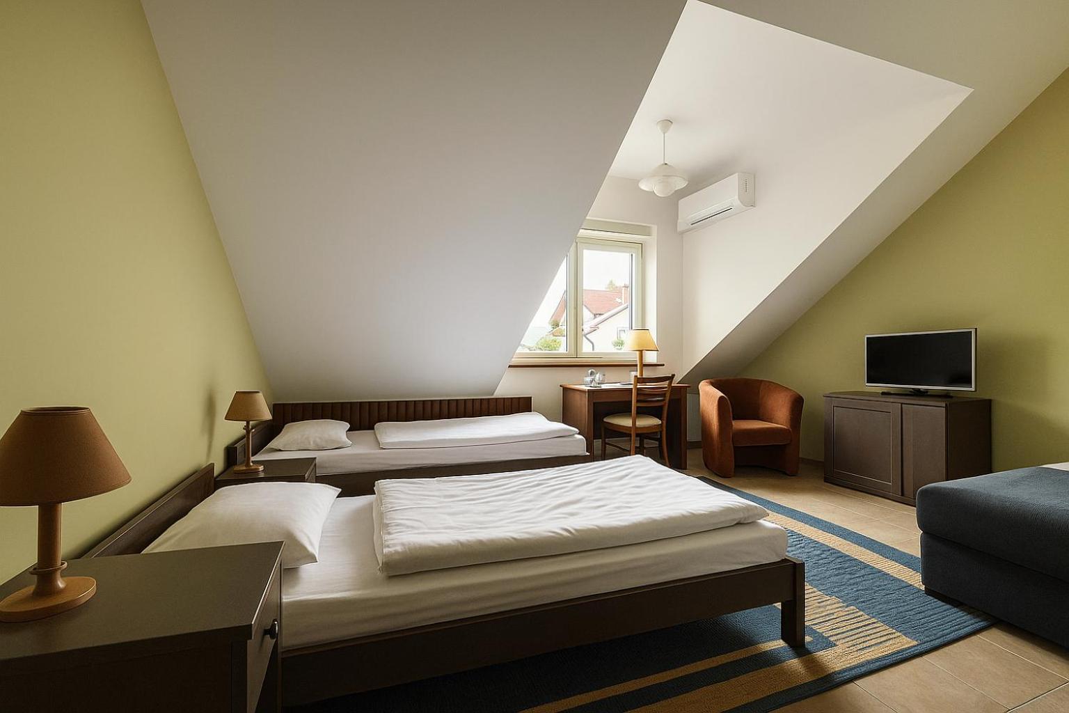 Hotel Metro Kłodzko Habitación foto